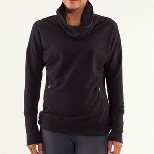 Lululemon Run: Rest Day Pullover